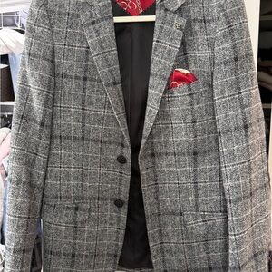 Classic Gray Checkered Men's Blazer